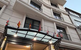 Eliza Hotel